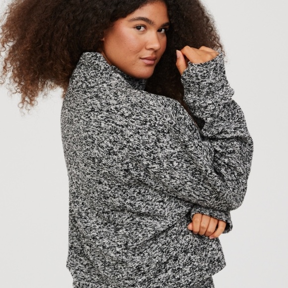 Offline by Aerie Sweater - Picture 7 of 7